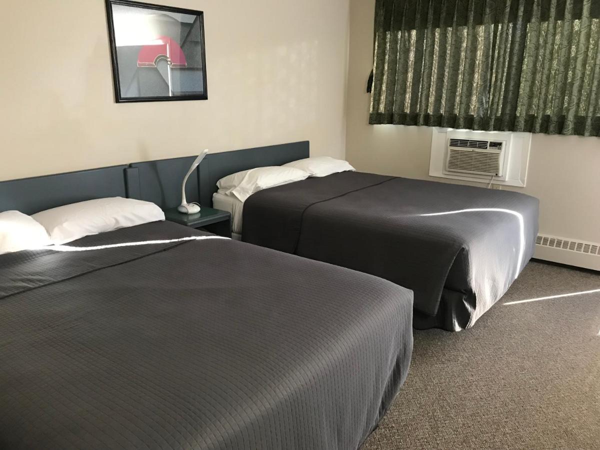 Plains Motor Inn Stettler Εξωτερικό φωτογραφία
