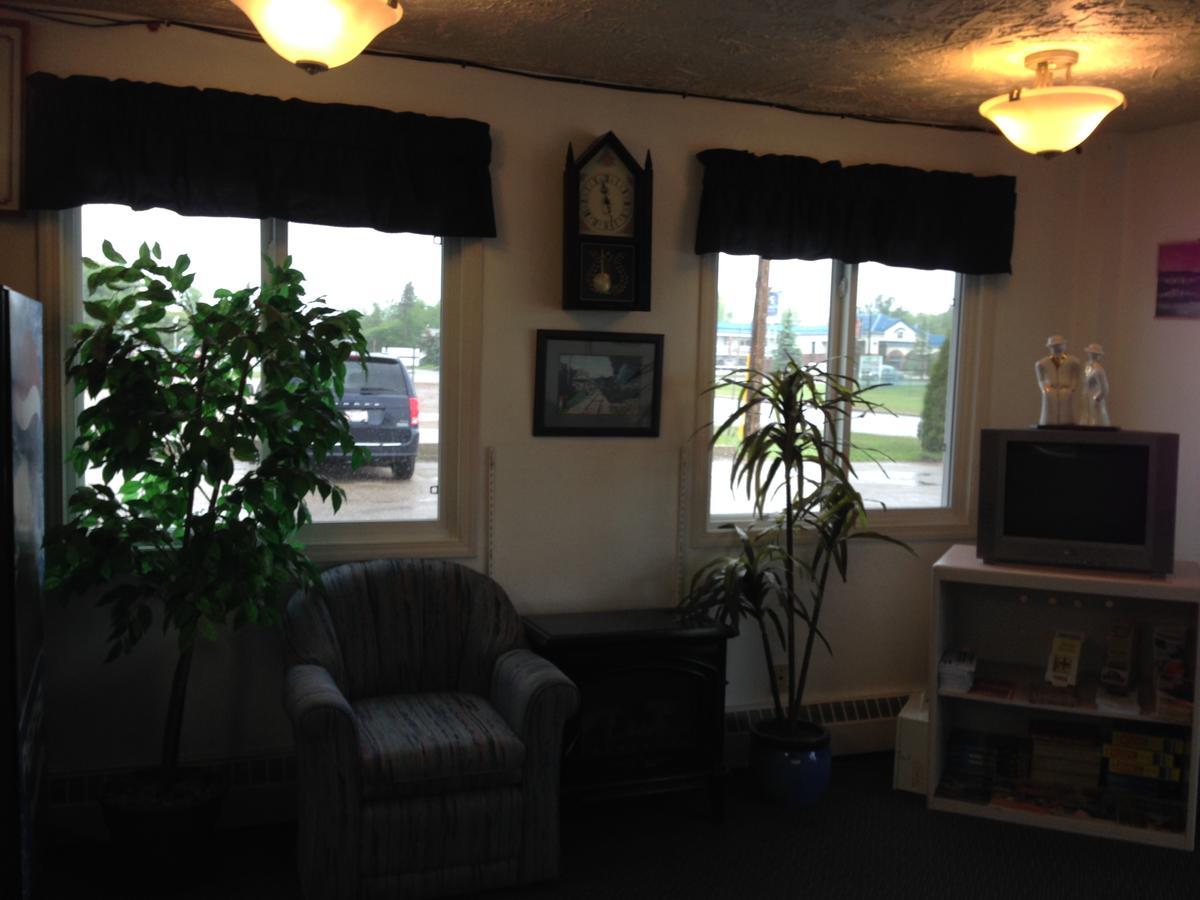 Plains Motor Inn Stettler Εξωτερικό φωτογραφία
