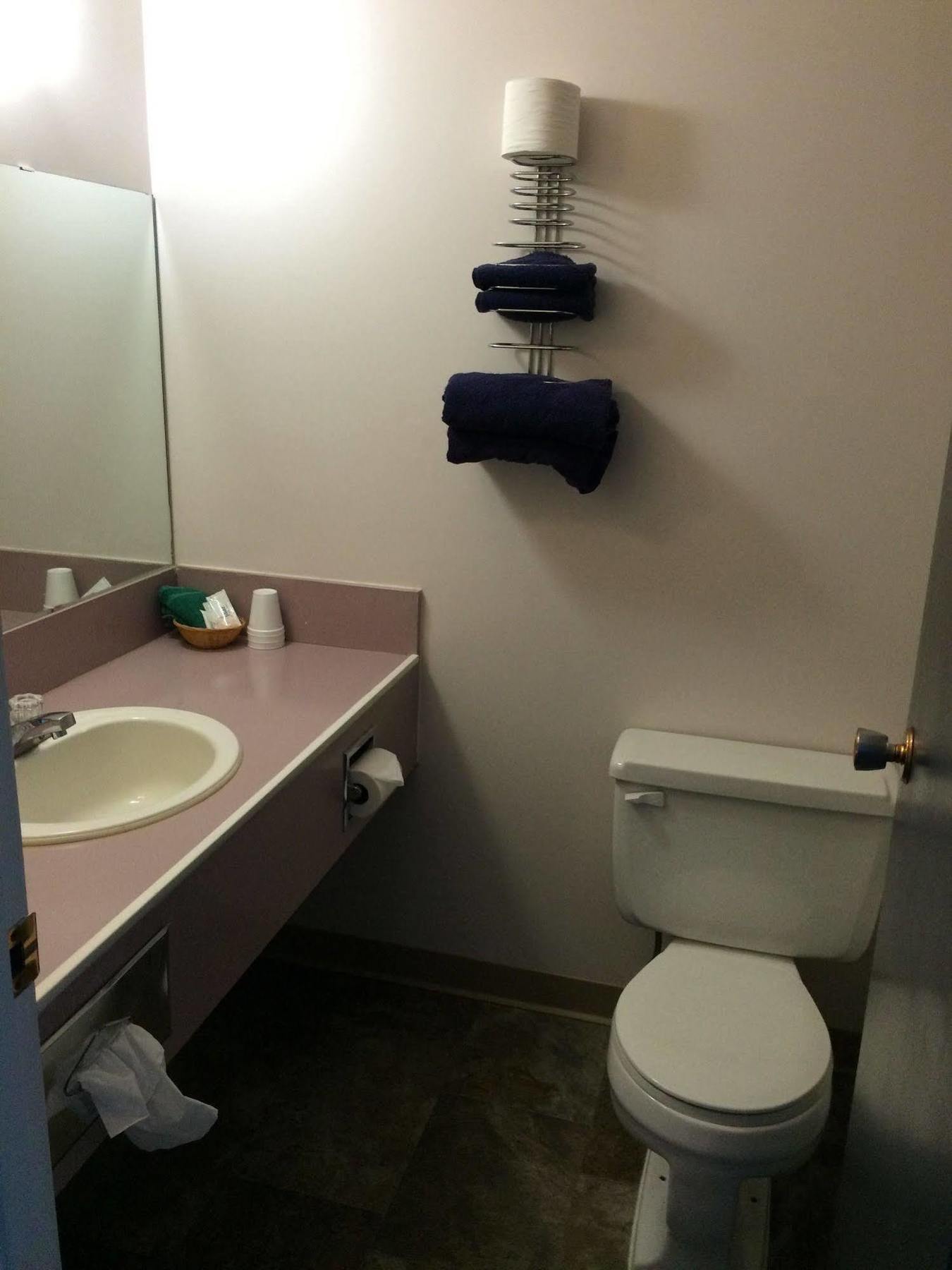 Plains Motor Inn Stettler Εξωτερικό φωτογραφία