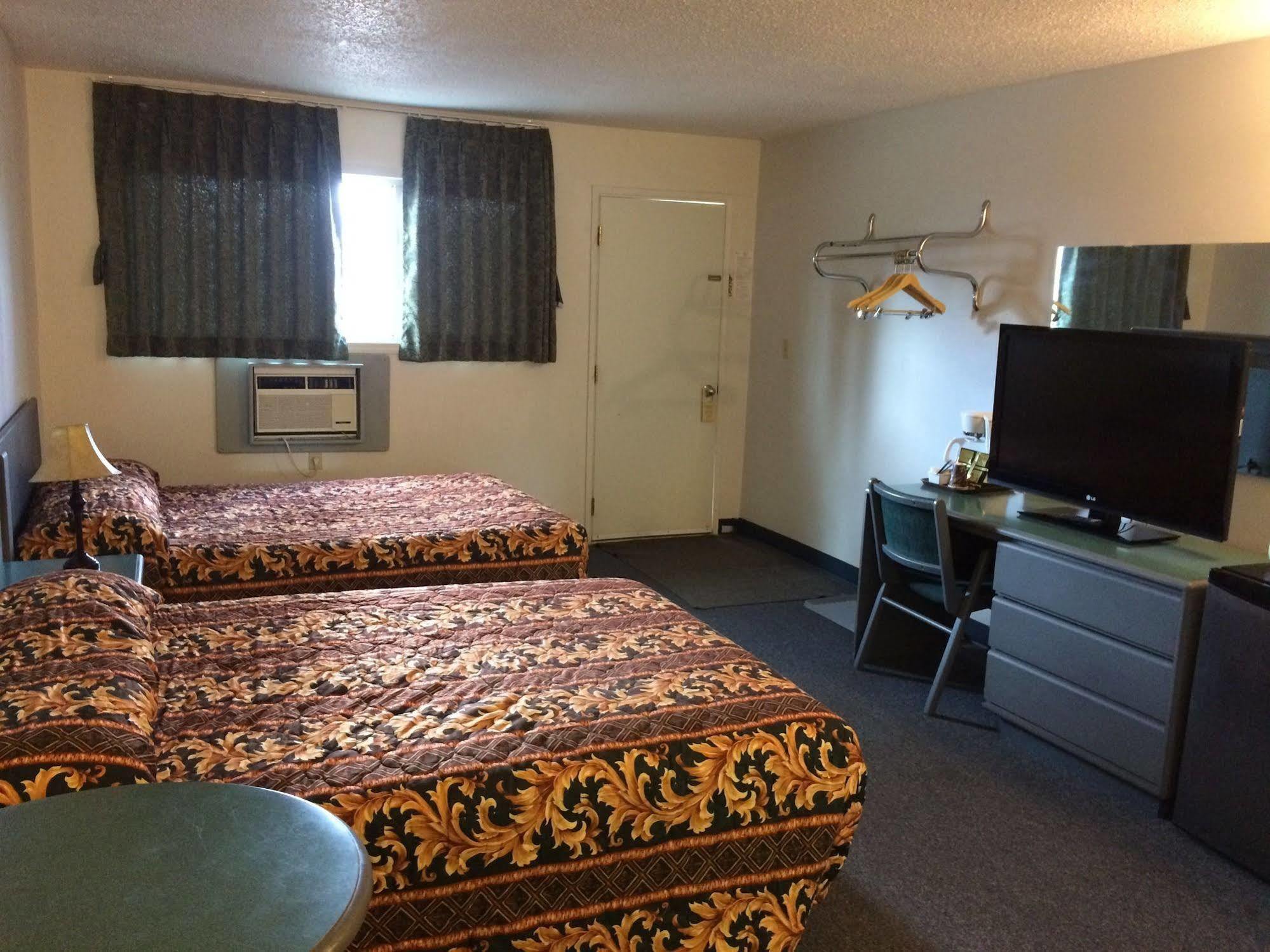 Plains Motor Inn Stettler Εξωτερικό φωτογραφία